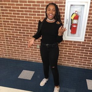 Meet your Posher, Marcia